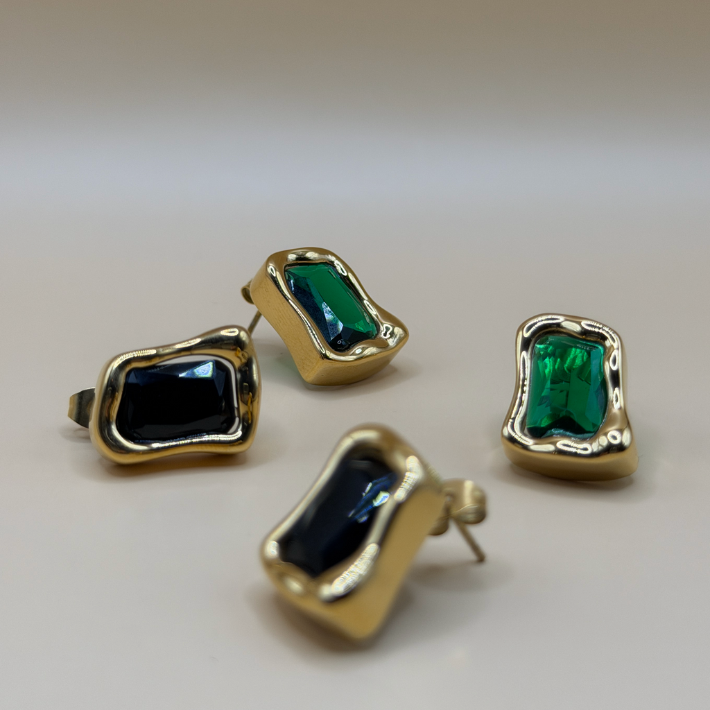 Boucles d'oreilles irrégulières zircon