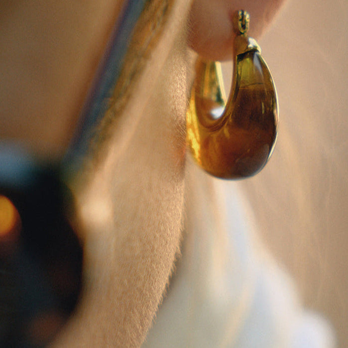 Boucles en résine marron