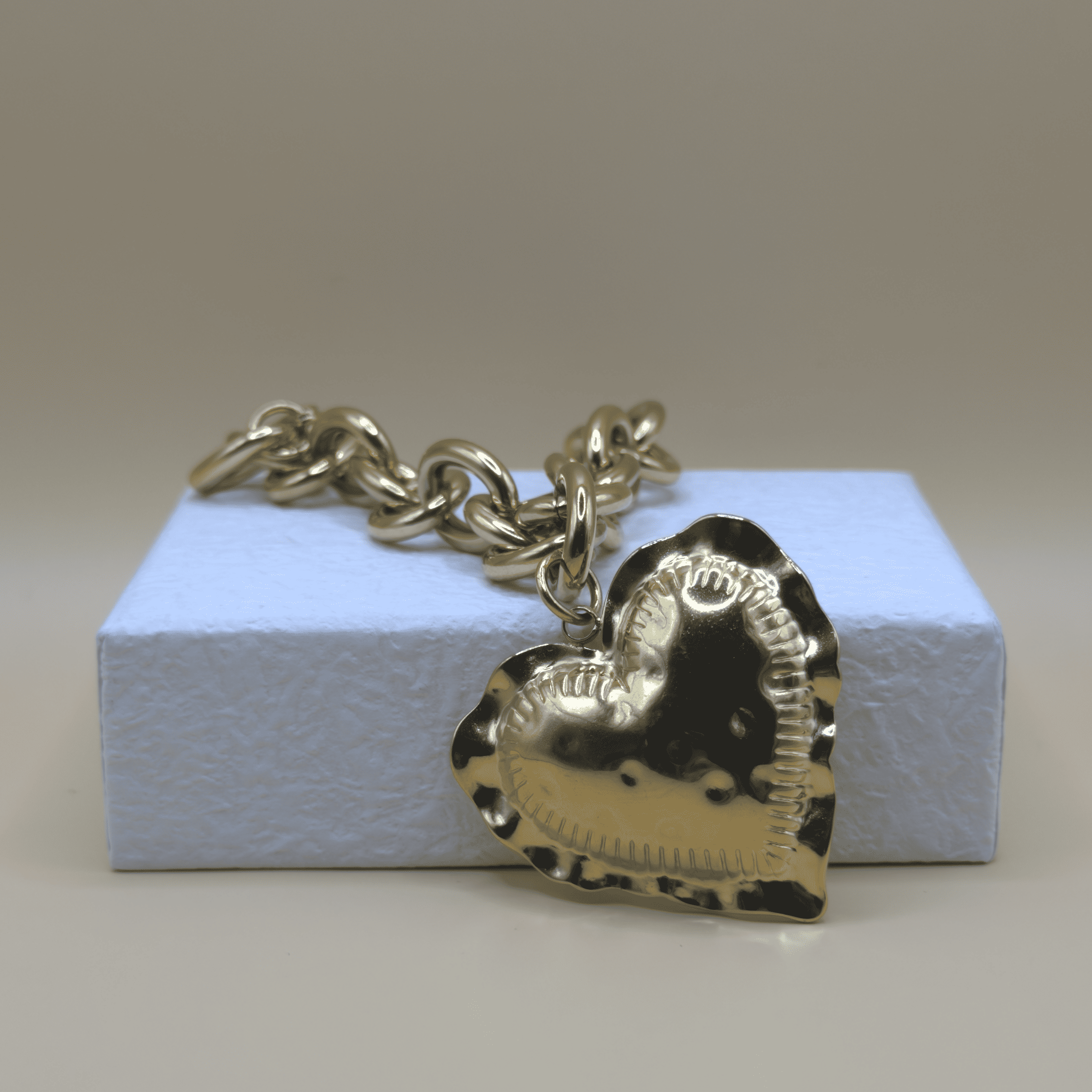 Bracelet coeur martelé acier inoxydable