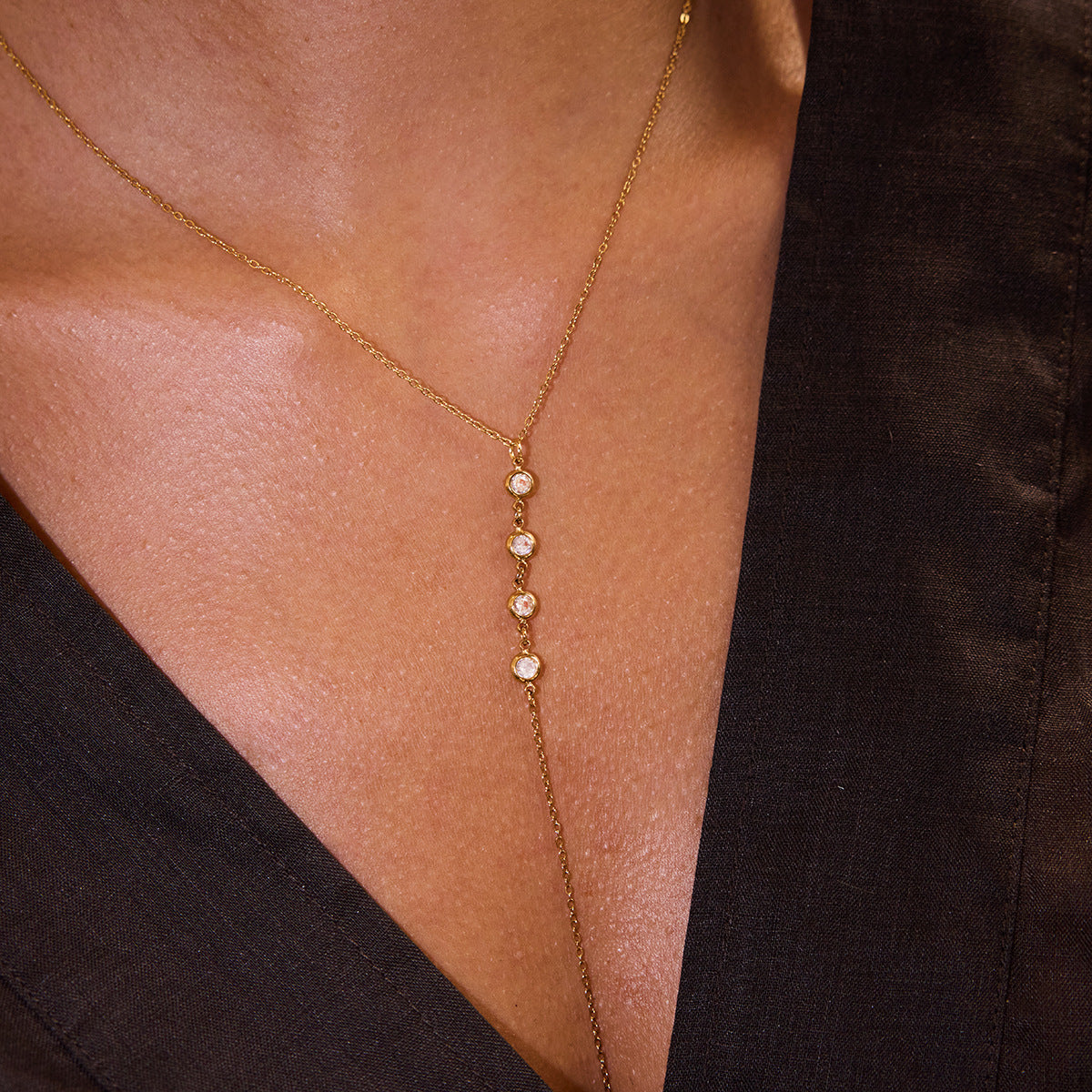 Collier forme Y zircon fin